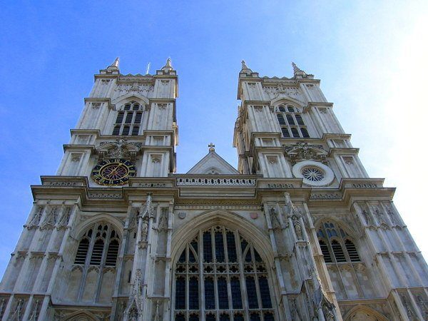 Looking up at the massive entrance to Westminster Abbey. Looking up at the massive entrance to Westminster Abbey.