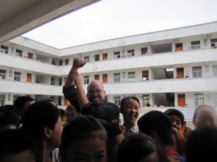 A school where Chris taught in China. Popular man! A school where Chris taught in China. Popular man!