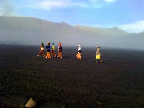 What a stunning image from Treen's travels! Can you identify where it's from?