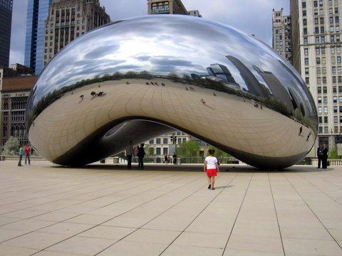Jessie's daughter at The Bean in Chicago!
