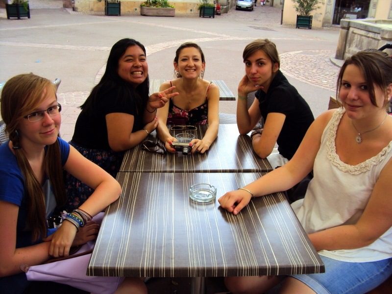 Happy students during the Boston-Strasbourg exchange.