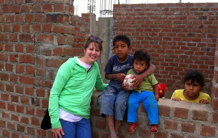 Kitty made friends all over Peru!