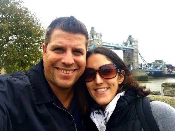 Pete and Jackie in a London selfie.