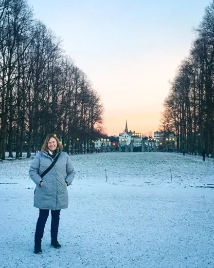 Lynn in Frogner Park.