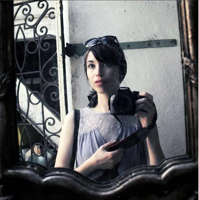 An artistic self-portrait of Laura.