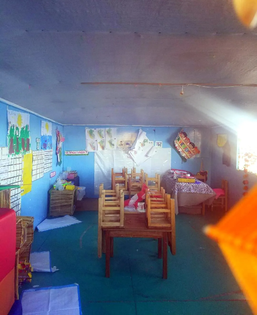 A kindergarten class on the island. However, school was not in session due to the teachers strike in all of Peru. As at the time of the visit there, school had been out of session for 45 days because of the strike.