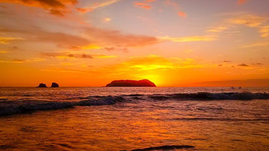 The sunrise in Manuel Antonio. Costa Rica was a perfect place to start the new year!