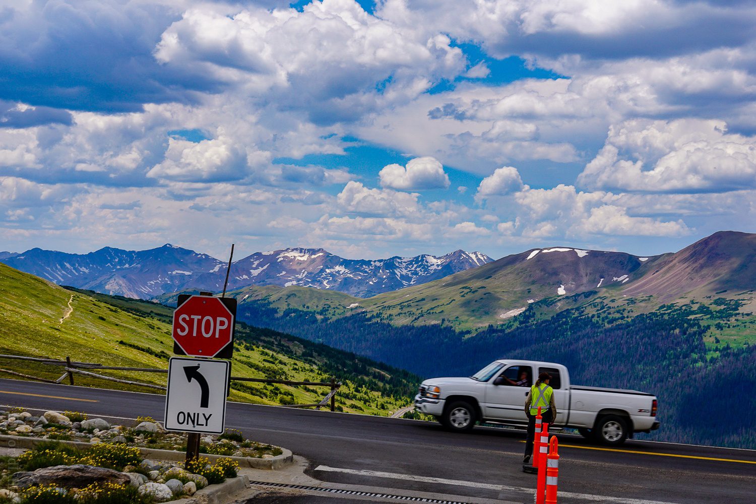 Driving up Trail Ridge Road in Rocky Mountain National park