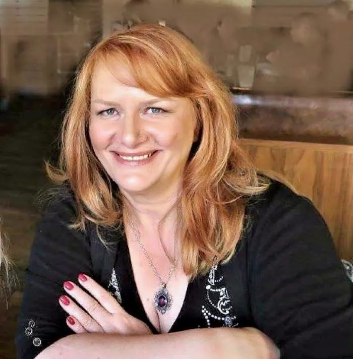 Lesley, the travel blogger and proud mother.