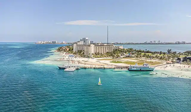 Cancun's Playa Langosta by drone.