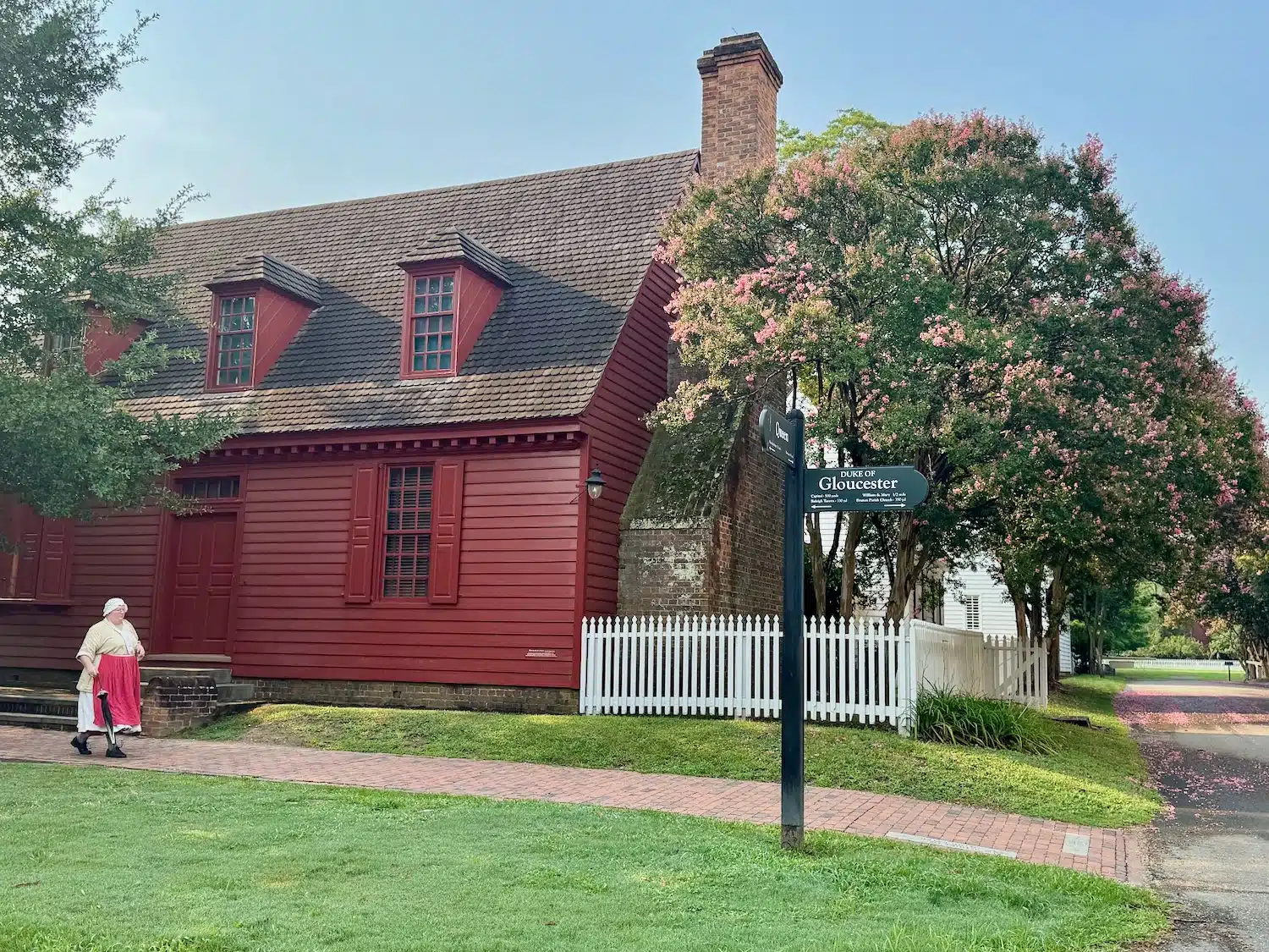 Living history on the Duke of Gloucester Street.